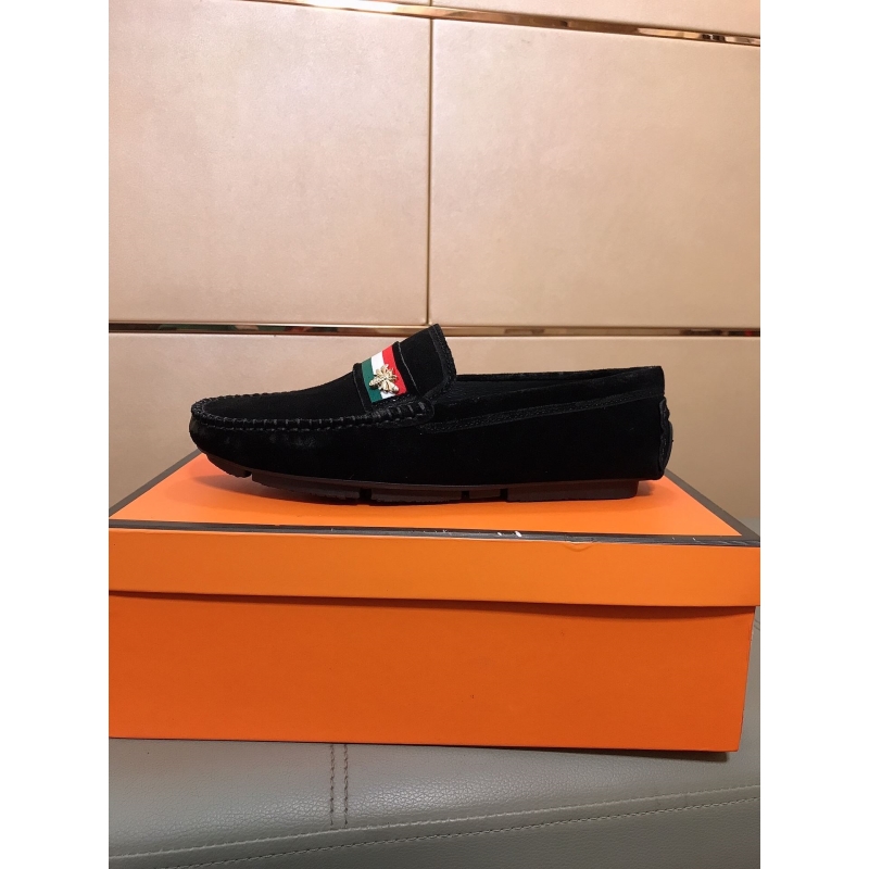 G*u*i leather shoes
